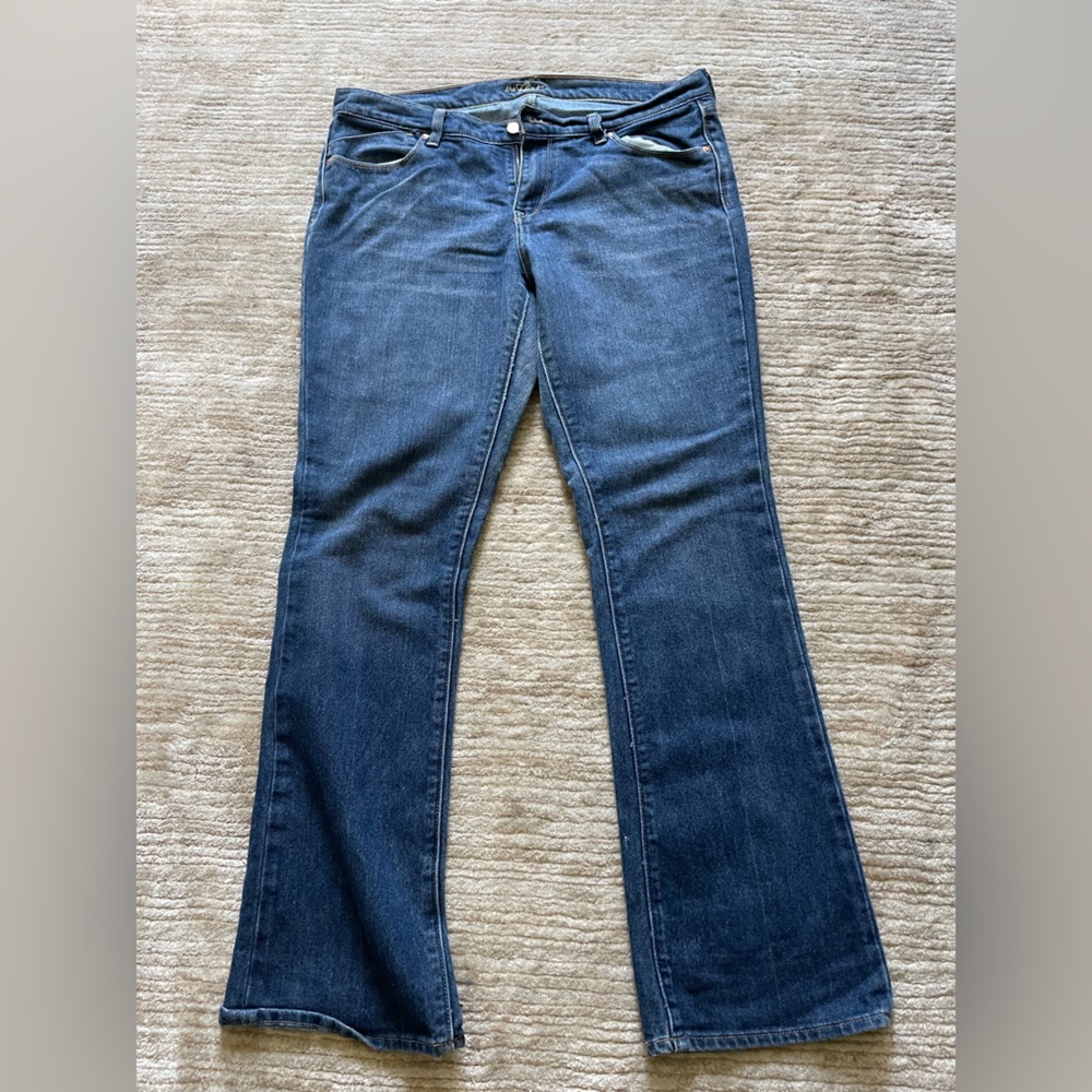 Great deal! Old Navy Size 14 Bootcut Jeans